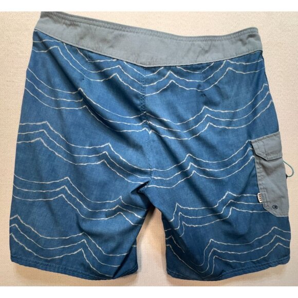 Reef Men's Board Shorts Wave Surf Swim Trunk Cargo Pocket Size 33 Blue Stretch - Picture 2 of 7